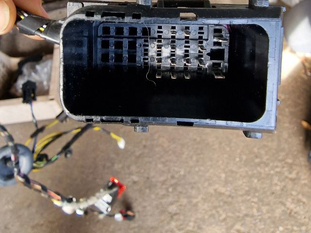 bontott OPEL CORSA D Jobb első Ajtó Kábelköteg