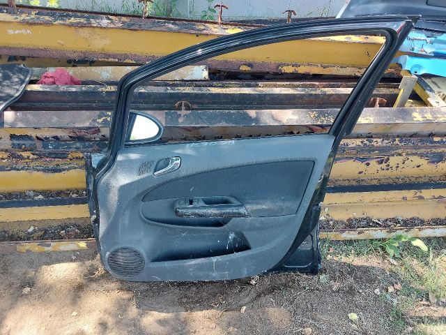 bontott OPEL CORSA D Jobb első Ajtó (Részeivel)