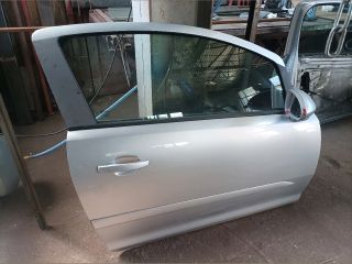 bontott OPEL CORSA D Jobb első Ajtó (Részeivel)