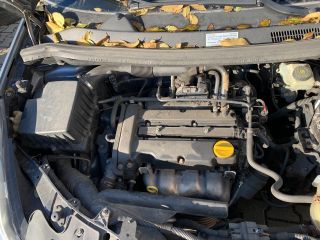 bontott OPEL CORSA D Jobb első Ajtó (Részeivel)