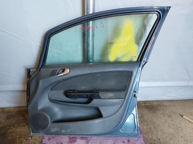 bontott OPEL CORSA D Jobb első Ajtó (Részeivel)