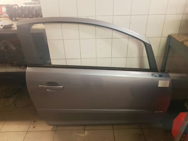 bontott OPEL CORSA D Jobb első Ajtó (Részeivel)