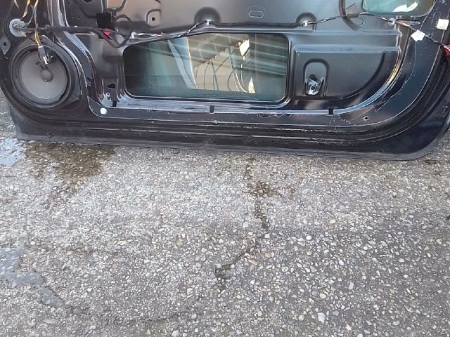 bontott OPEL CORSA D Jobb első Ajtó (Üres lemez)