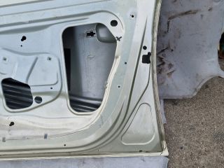 bontott OPEL CORSA D Jobb első Ajtó (Üres lemez)