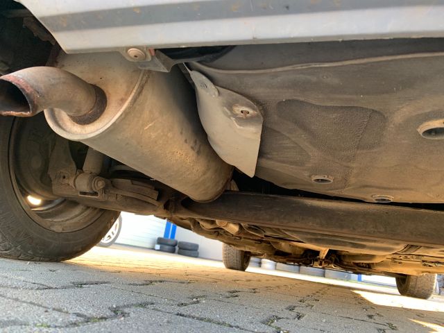 bontott OPEL CORSA D Jobb első Ajtó (Üres lemez)