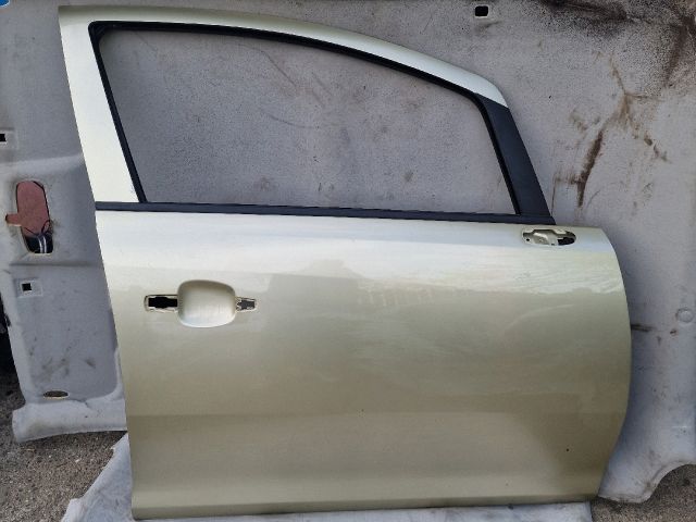 bontott OPEL CORSA D Jobb első Ajtó (Üres lemez)