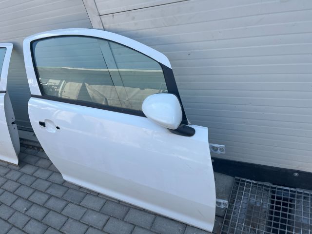 bontott OPEL CORSA D Jobb első Ajtó (Üres lemez)