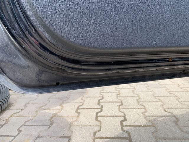 bontott OPEL CORSA D Jobb első Ajtó (Üres lemez)