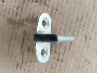 bontott OPEL CORSA D Jobb első Ajtóbehúzó