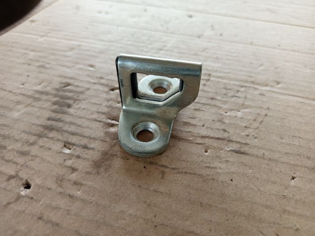 bontott OPEL CORSA D Jobb első Ajtóbehúzó