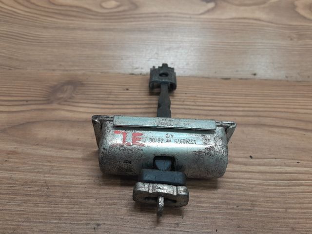 bontott OPEL CORSA D Jobb első Ajtóhatároló