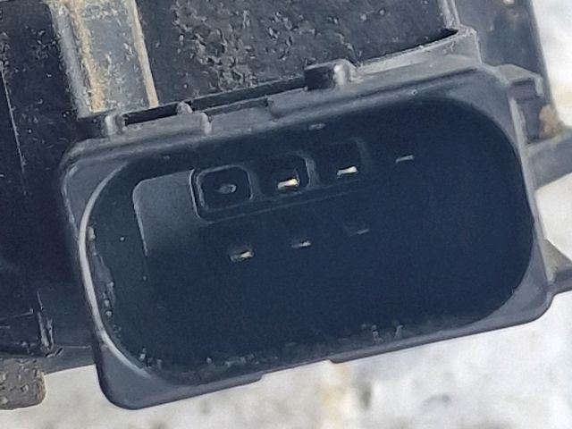 bontott OPEL CORSA D Jobb első Ajtózár