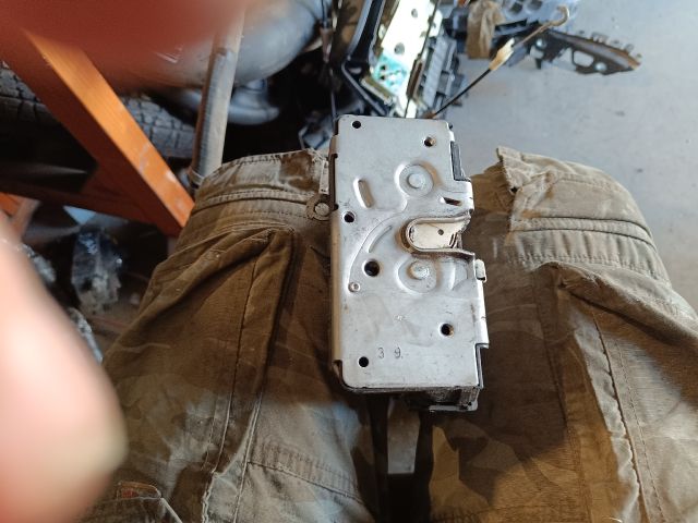 bontott OPEL CORSA D Jobb első Ajtózár