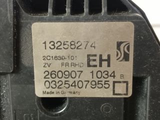 bontott OPEL CORSA D Jobb első Ajtózár