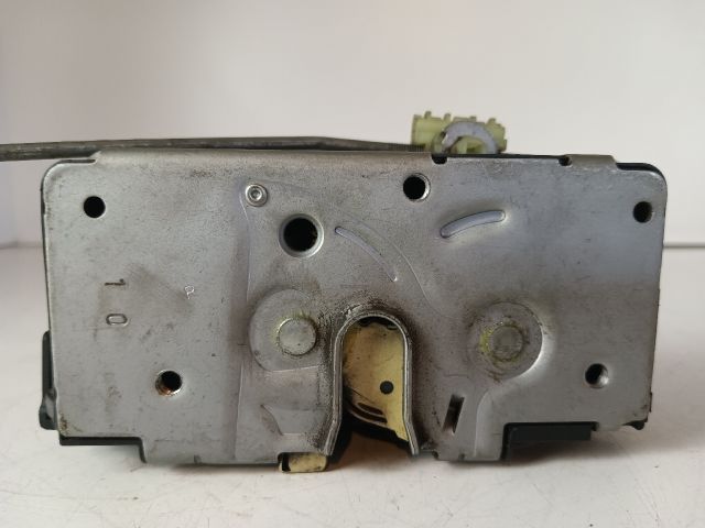 bontott OPEL CORSA D Jobb első Ajtózár