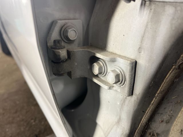 bontott OPEL CORSA D Jobb első Alsó Zsanér