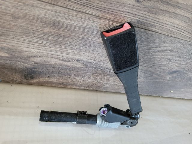 bontott OPEL CORSA D Jobb első Biztonsági Öv Csat