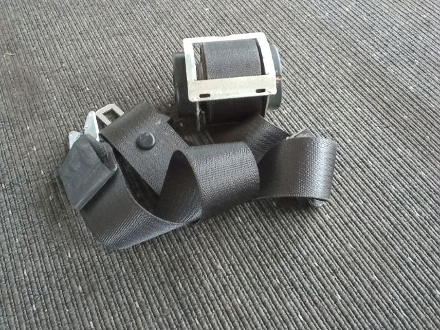 bontott OPEL CORSA D Jobb első Biztonsági Öv