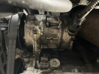 bontott OPEL CORSA D Jobb első Dobbetét (Kerékjárati, Műanyag)