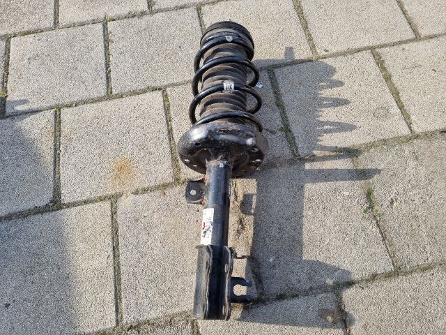 bontott OPEL CORSA D Jobb első Gólyaláb (Lengécsillapító, Rugó)