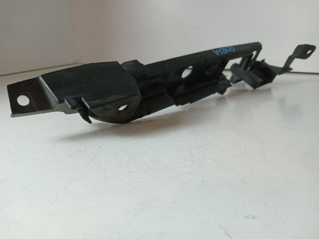 bontott OPEL CORSA D Jobb első Oldal Lökhárító Tartó (Műanyag)