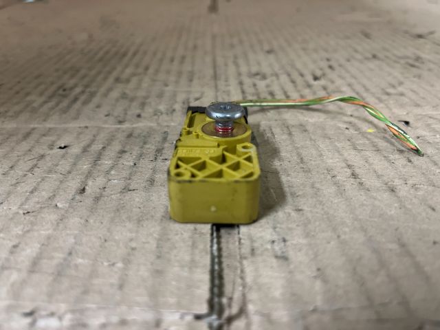 bontott OPEL CORSA D Jobb első Oldal Ütközés Érzékelő