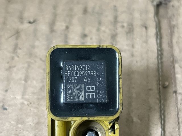 bontott OPEL CORSA D Jobb első Oldal Ütközés Érzékelő