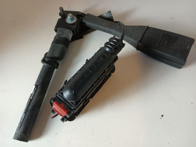 bontott OPEL CORSA D Jobb első Övfeszítő