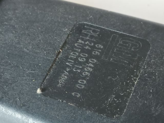 bontott OPEL CORSA D Jobb első Övfeszítő