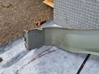 bontott OPEL CORSA D Jobb első Sárvédő