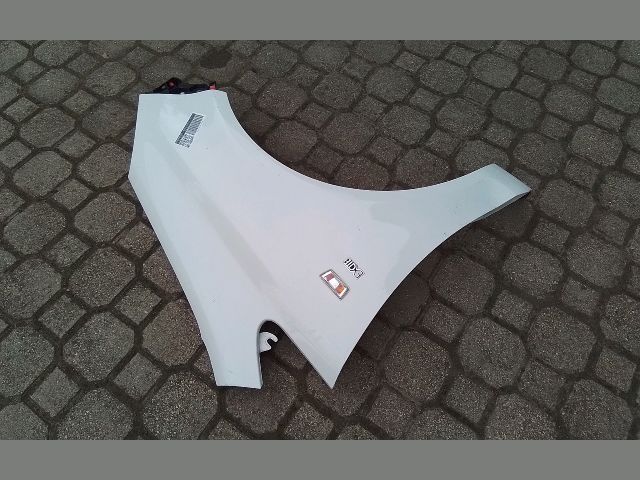 bontott OPEL CORSA D Jobb első Sárvédő