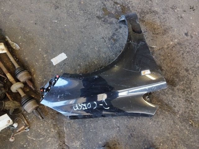 bontott OPEL CORSA D Jobb első Sárvédő