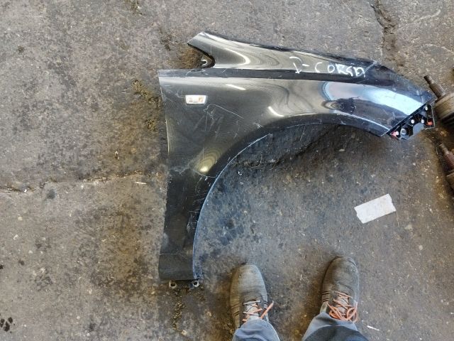 bontott OPEL CORSA D Jobb első Sárvédő