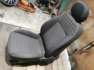 bontott OPEL CORSA D Jobb első Ülés