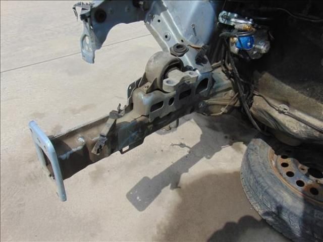 bontott OPEL CORSA D Jobb első Ütközéscsillapító