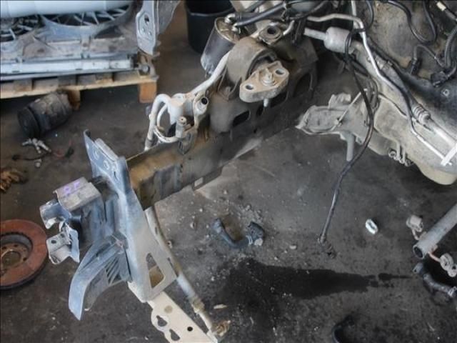 bontott OPEL CORSA D Jobb első Ütközéscsillapító