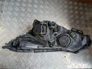 bontott OPEL CORSA D Jobb Fényszóró