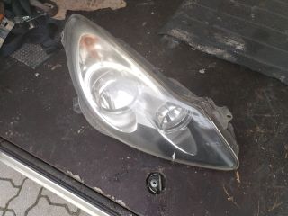 bontott OPEL CORSA D Jobb Fényszóró