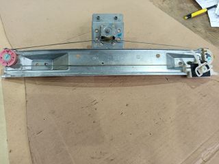 bontott OPEL CORSA D Jobb hátsó Ablakemelő Szerkezet (Mechanikus)