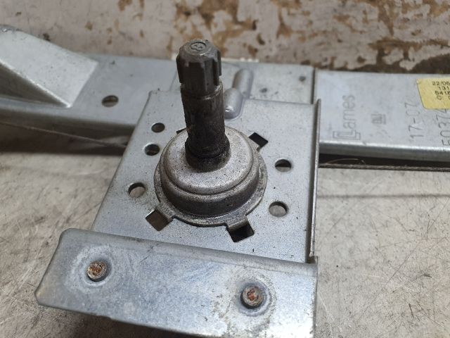 bontott OPEL CORSA D Jobb hátsó Ablakemelő Szerkezet (Mechanikus)