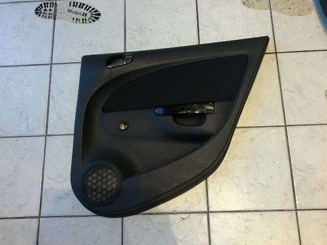 bontott OPEL CORSA D Jobb hátsó Ajtó Kárpit