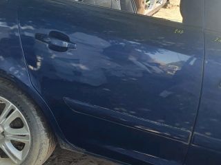 bontott OPEL CORSA D Jobb hátsó Ajtó (Részeivel)