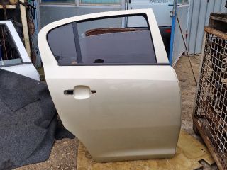bontott OPEL CORSA D Jobb hátsó Ajtó (Üres lemez)