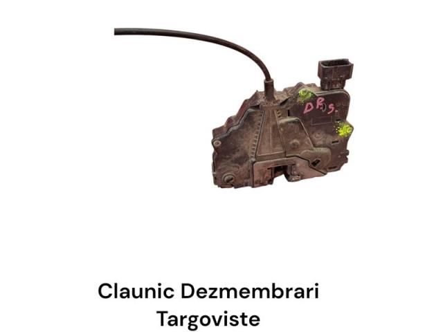 bontott OPEL CORSA D Jobb hátsó Ajtózár