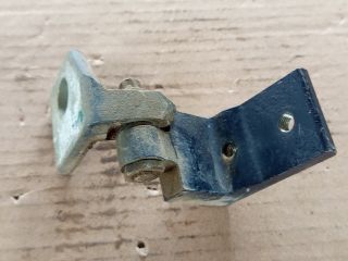 bontott OPEL CORSA D Jobb hátsó Alsó Zsanér