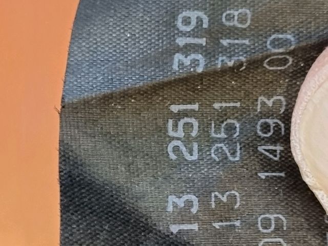 bontott OPEL CORSA D Jobb hátsó Biztonsági Öv