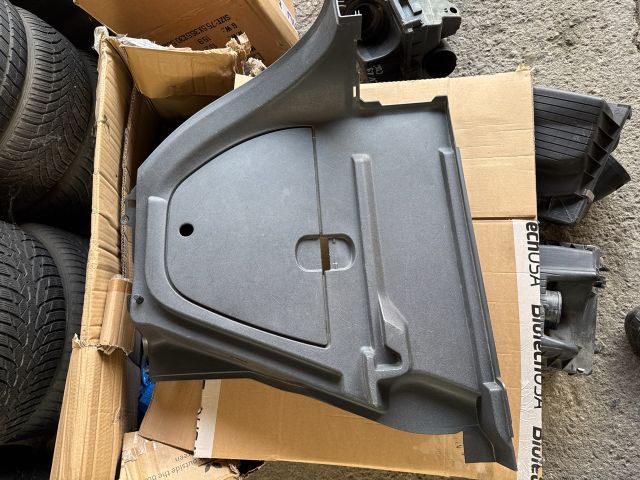 bontott OPEL CORSA D Jobb hátsó Csomagtér Burkolat (Műanyag)