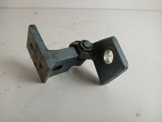 bontott OPEL CORSA D Jobb hátsó Felső Zsanér