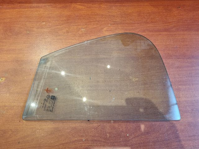bontott OPEL CORSA D Jobb hátsó Fixüveg (Ajtóban)