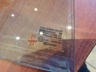 bontott OPEL CORSA D Jobb hátsó Fixüveg (Ajtóban)